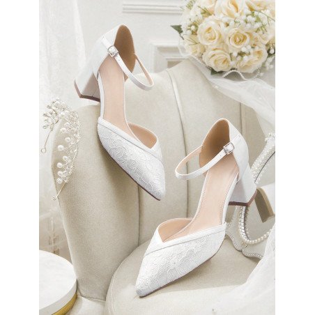 Zapatos de tacón alto para mujer de punta afilada, con malla de encaje y tacón ancho, elegantes y románticos para iyawo